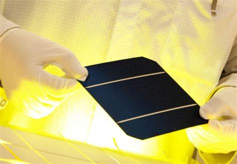  Bismuttellurid – Revolutionäre Materialforschung für Solarzellen und Thermoelektrische Generatoren?